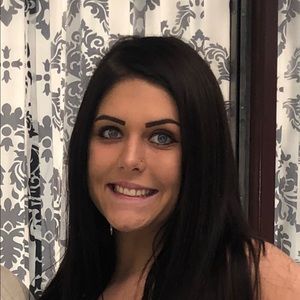 Meet your Posher, Delaney